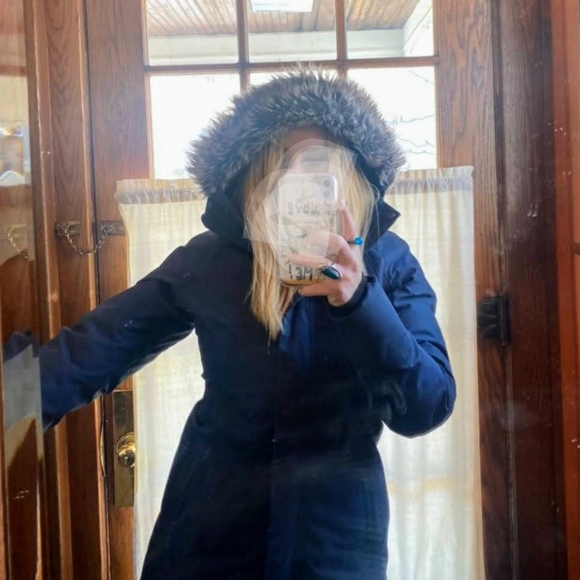 The North Face Blue Women's Parka coat - Picture 2 of 9